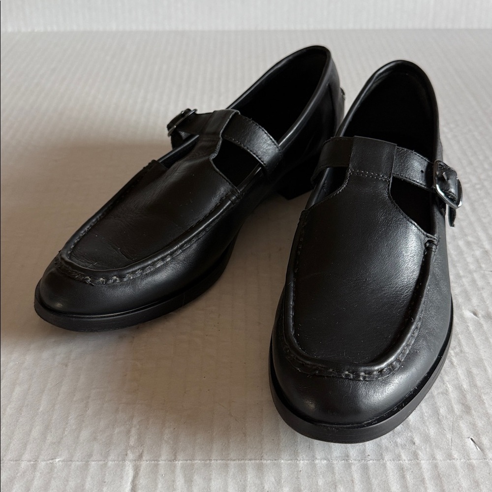 Everlane Black Leather Mary Jane Loafers - Picture 2 of 11